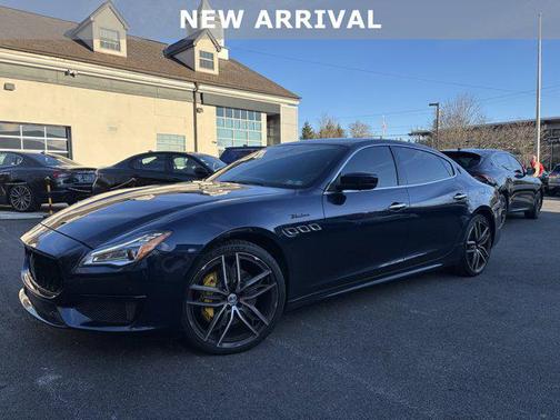 2022 Maserati Quattroporte Modena Q4