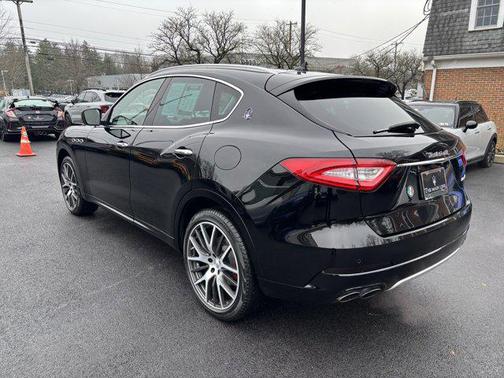 2017 Maserati Levante S
