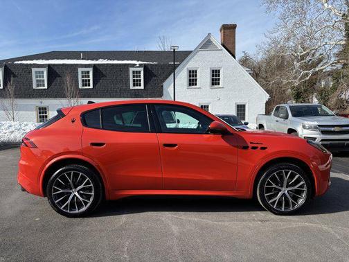 2026 Maserati Grecale Modena