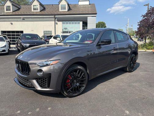 2022 Maserati Levante Modena