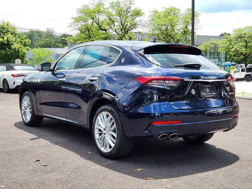 2022 Maserati Levante GT