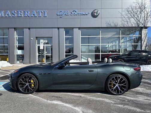 2026 Maserati GranCabrio Base