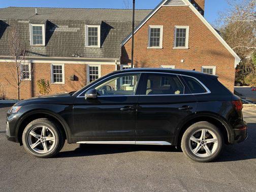 2021 Audi Q5 45 Premium