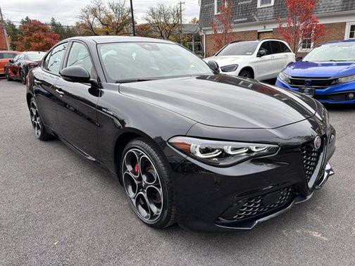 2024 Alfa Romeo Giulia Veloce