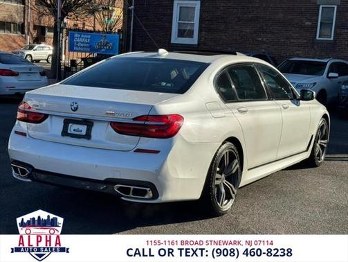 2016 BMW 750 i xDrive