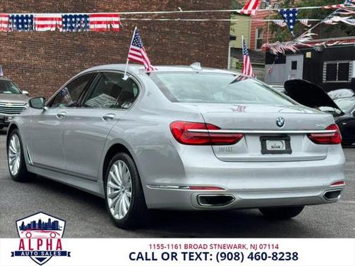 2017 BMW 740 740i Sedan