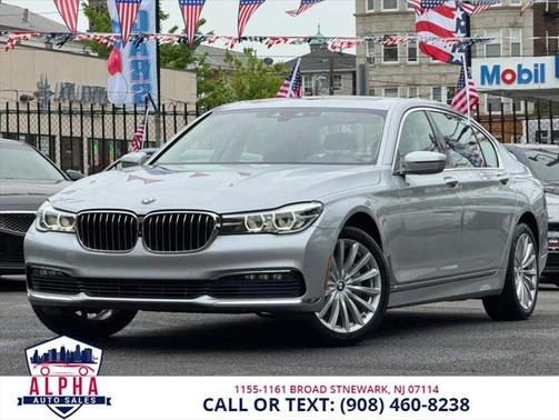 2017 BMW 740 740i Sedan