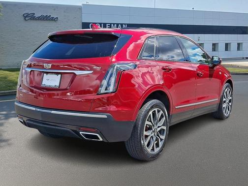 2023 Cadillac XT5 Sport