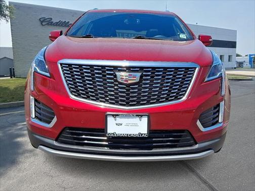 2022 Cadillac XT5 Premium Luxury