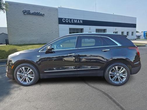 2022 Cadillac XT5 Premium Luxury