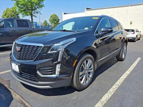 2022 Cadillac XT5 Premium Luxury
