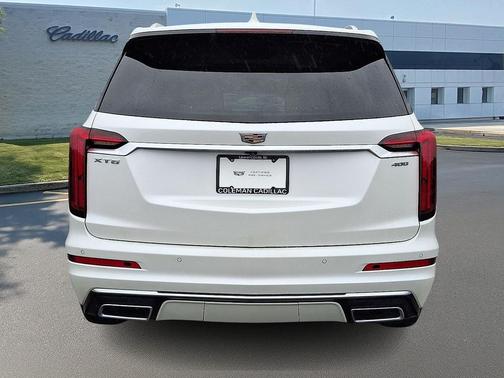 2023 Cadillac XT6 Premium Luxury FWD