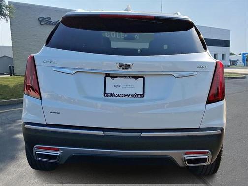 2022 Cadillac XT5 Premium Luxury