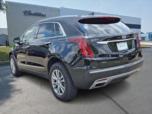 2022 Cadillac XT5 Premium Luxury