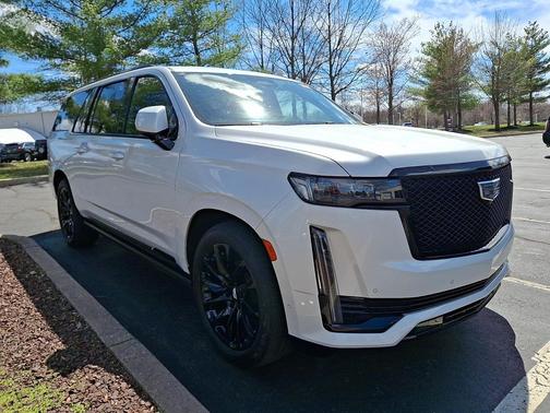 Crystal White Tricoat 2023 Cadillac Escalade ESV Sport Platinum