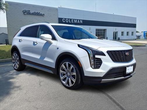 2022 Cadillac XT4 Premium Luxury