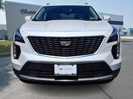 2022 Cadillac XT4 Premium Luxury