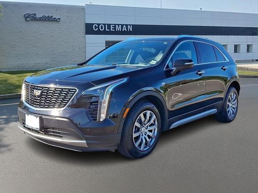 2022 Cadillac XT4 Premium Luxury