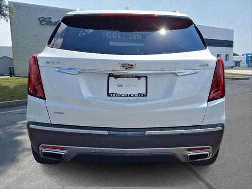 2022 Cadillac XT5 Premium Luxury