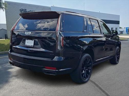 2024 Cadillac Escalade Sport