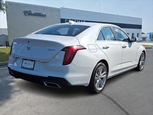 2023 Cadillac CT4 Luxury