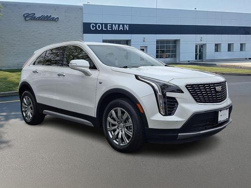 2022 Cadillac XT4 Premium Luxury