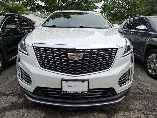 2022 Cadillac XT5 Premium Luxury