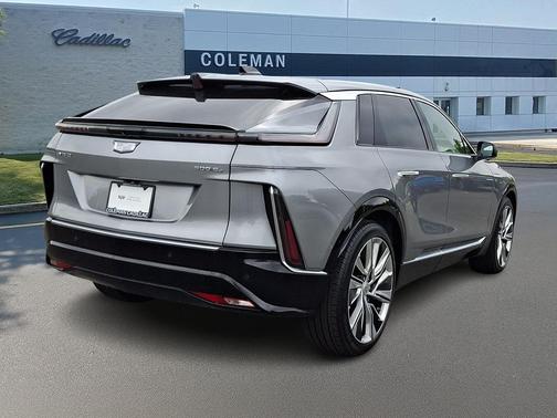 Silver Metallic 2025 Cadillac LYRIQ Luxury