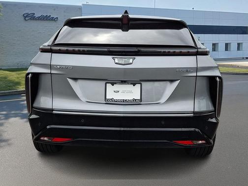 Silver Metallic 2025 Cadillac LYRIQ Luxury