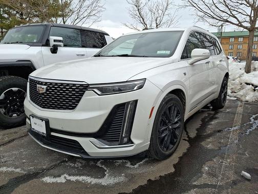 2023 Cadillac XT6 Premium Luxury AWD