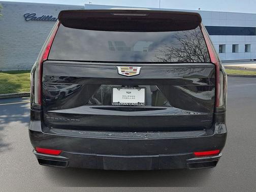 2022 Cadillac Escalade ESV Sport