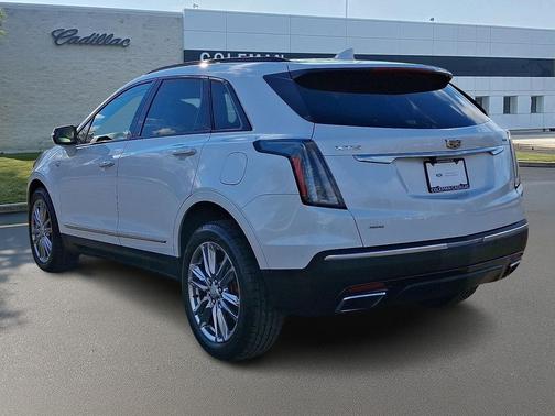 2023 Cadillac XT5 Sport