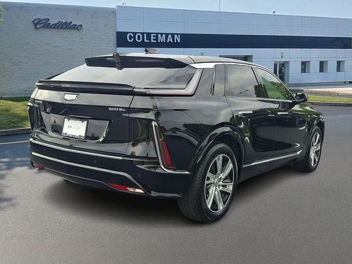 Stellar Black Metallic 2024 Cadillac LYRIQ Tech