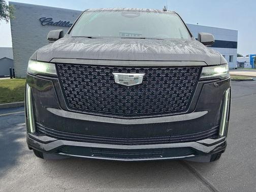 2022 Cadillac Escalade Premium Luxury