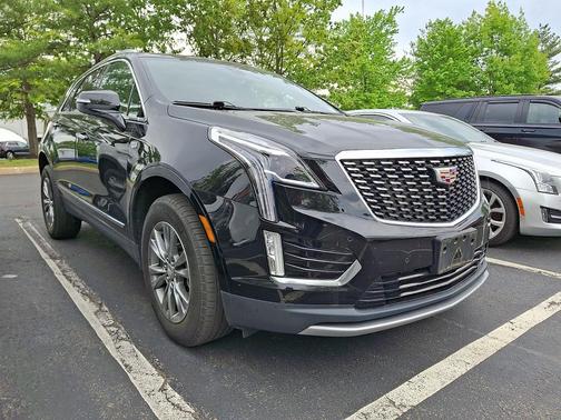 Black Metallic 2023 Cadillac XT5 Premium Luxury