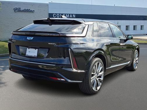 Black Metallic 2025 Cadillac LYRIQ Luxury