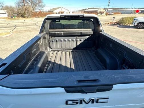 2025 GMC Sierra EV Denali