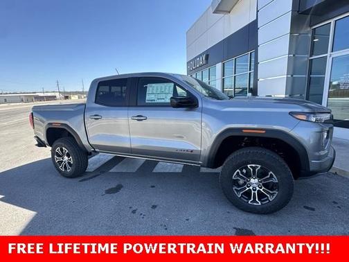 2025 GMC Canyon AT4