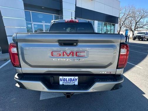 2025 GMC Canyon AT4