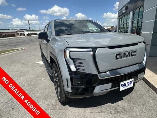 2025 GMC Sierra EV Denali