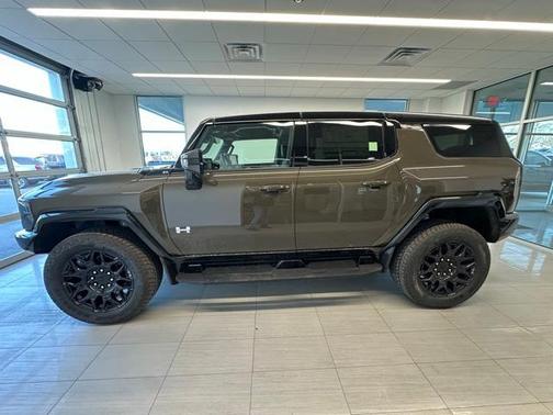 2025 GMC HUMMER EV SUV 2X