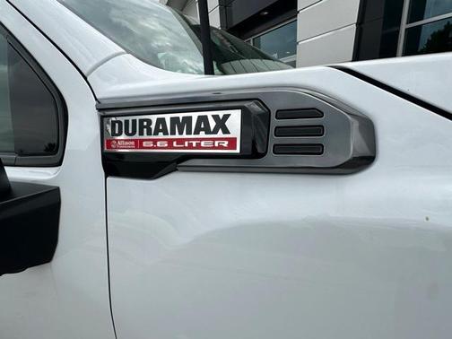2025 GMC Sierra 2500 AT4