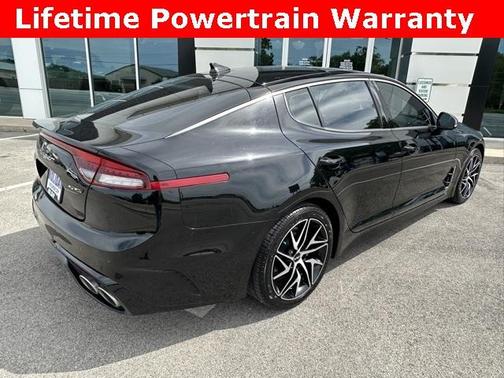 2022 Kia Stinger GT-Line