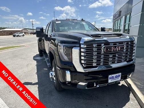 2025 GMC Sierra 3500 Denali