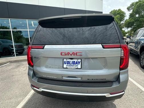 2025 GMC Yukon Elevation
