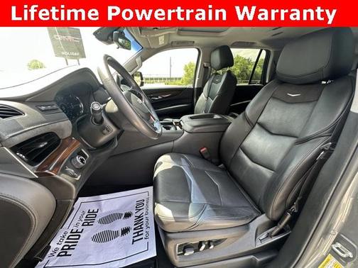 2020 Cadillac Escalade Luxury