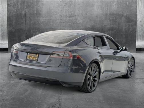 2015 Tesla Model S 85D
