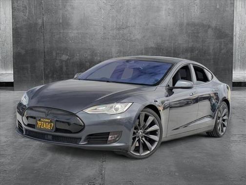 2015 Tesla Model S 85D