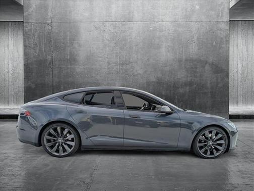 2015 Tesla Model S 85D