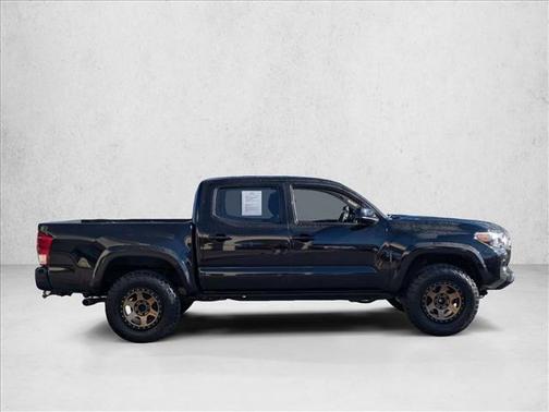 2016 Toyota Tacoma SR5